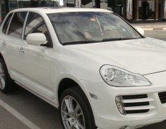 2009 PORSCHE CAYENNE S image 4