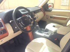2010 LAND ROVER RANGE ROVER HSE image 4