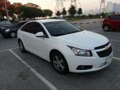 2011 CHEVROLET CRUZE LS image 3