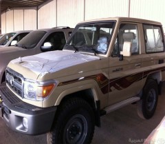 2013 TOYOTA LAND CRUISER PICK UP STANDARD image 2