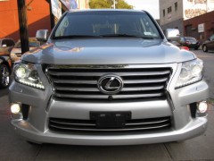 2013 LEXUS LX570 PLATINUM image 2