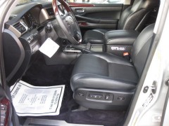 2013 LEXUS LX570 PLATINUM image 4